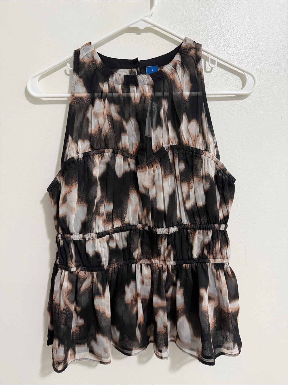 NWT Old Navy Black White Peach Tiered High Neck Tank Top Womens Small